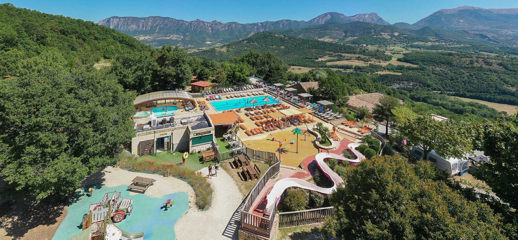 Camping Drôme 5 étoiles à Poët-Célard proche de Montélimar - Le Couspeau