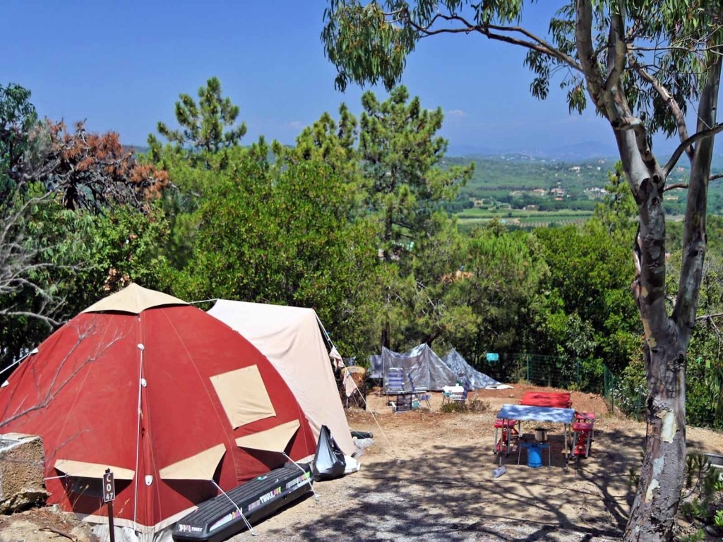 Camping les tournels camping provence alpes c te d azur 5 toiles